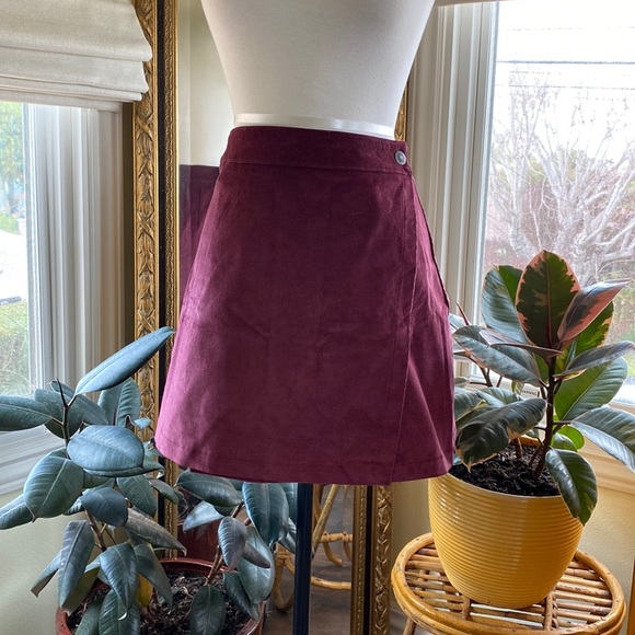 Maroon Corduroy Skirt - Picture 1 of 10